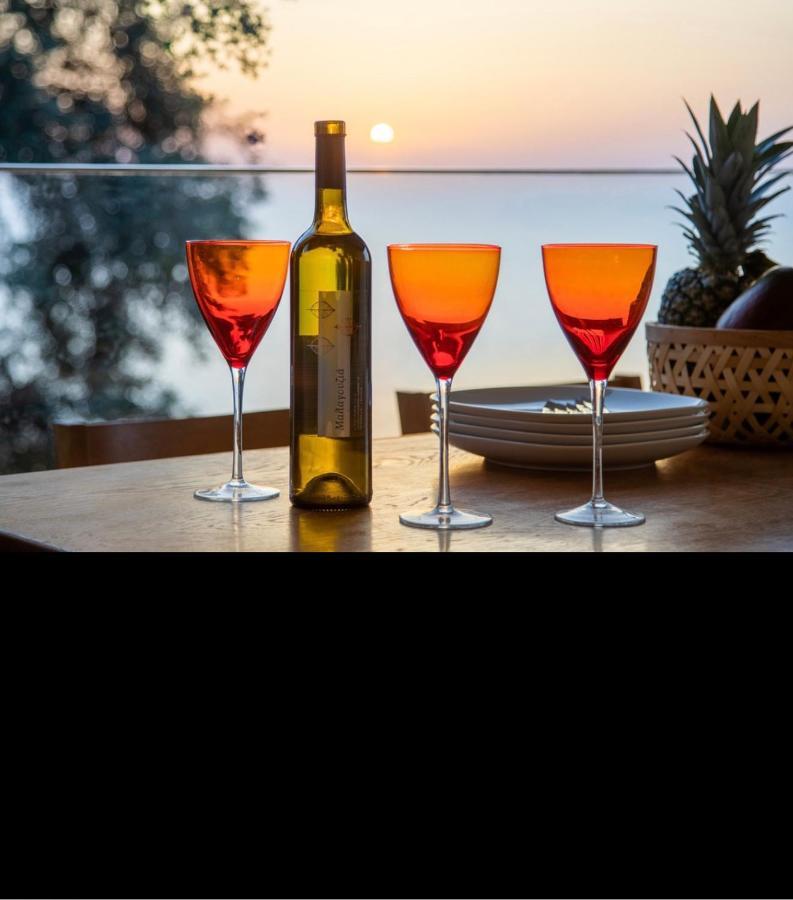 Irida sunset Villa Pentati Bagian luar foto