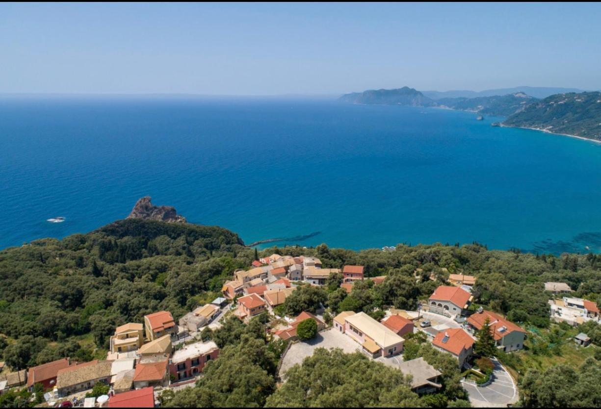 Irida sunset Villa Pentati Bagian luar foto